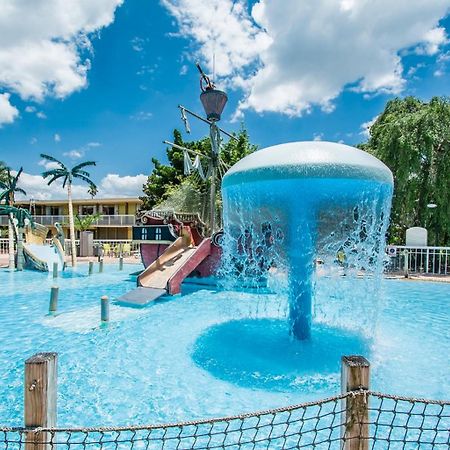 Quality Inn & Conference Center Tampa Bagian luar foto