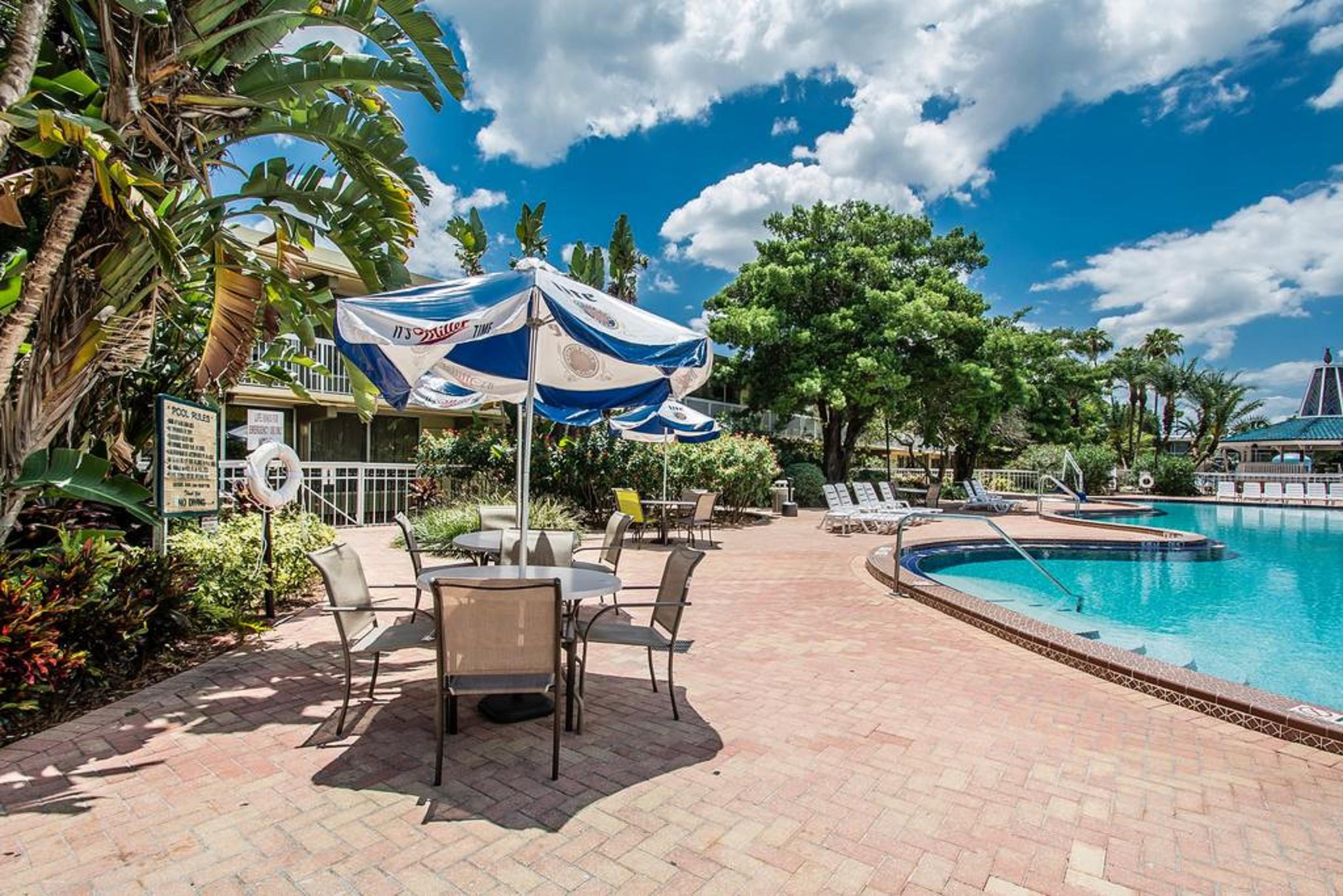Quality Inn & Conference Center Tampa Bagian luar foto